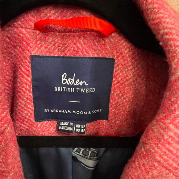 Boden Raspberry Pink Blazer - Picture 3 of 9